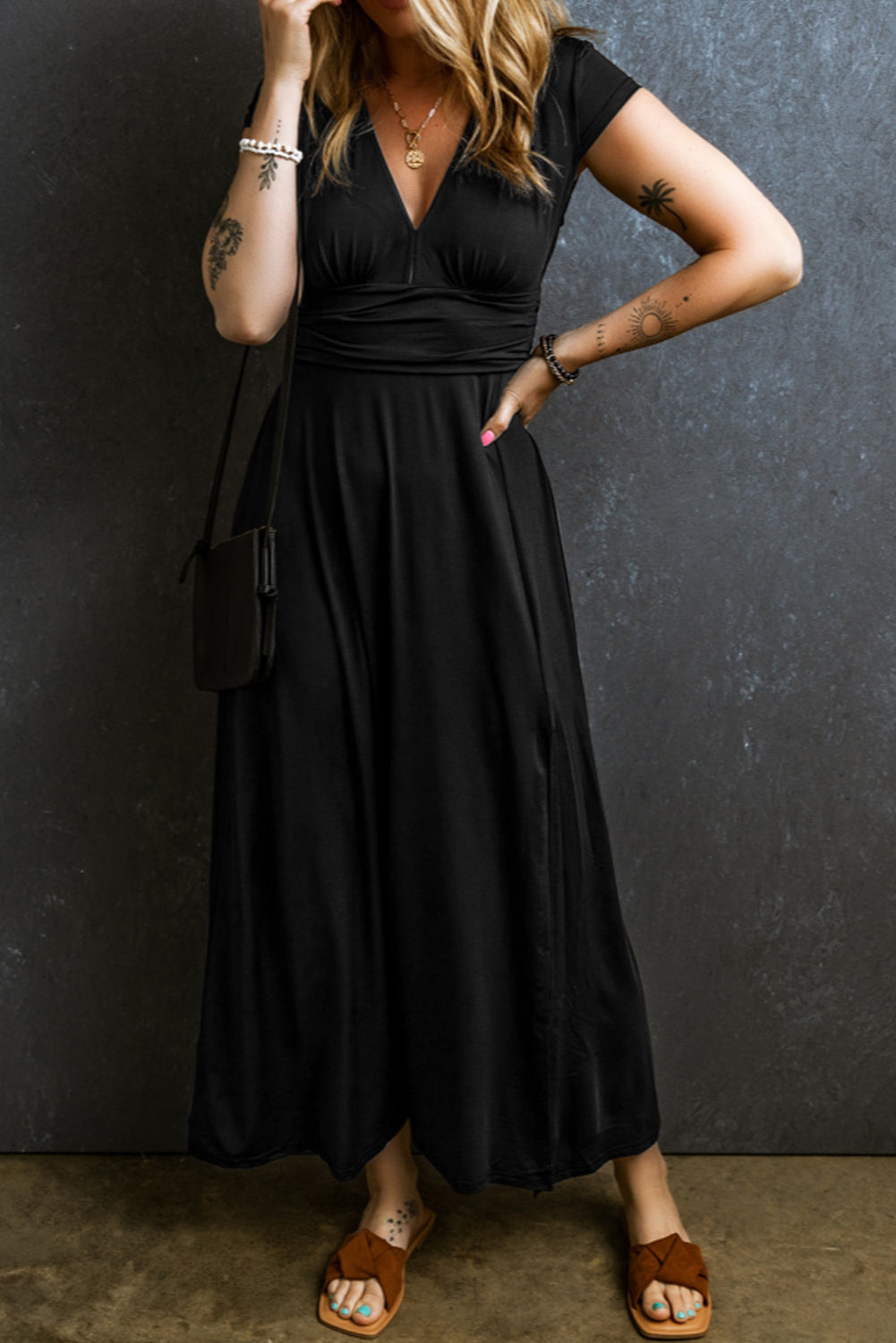 Black Deep V Neck Ruched High Waist Midi Dress